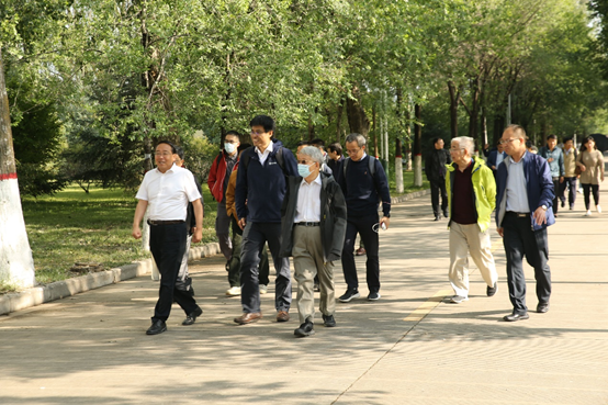 edfc9b3db9f442ed9d61499de27912d4.png 图片.png